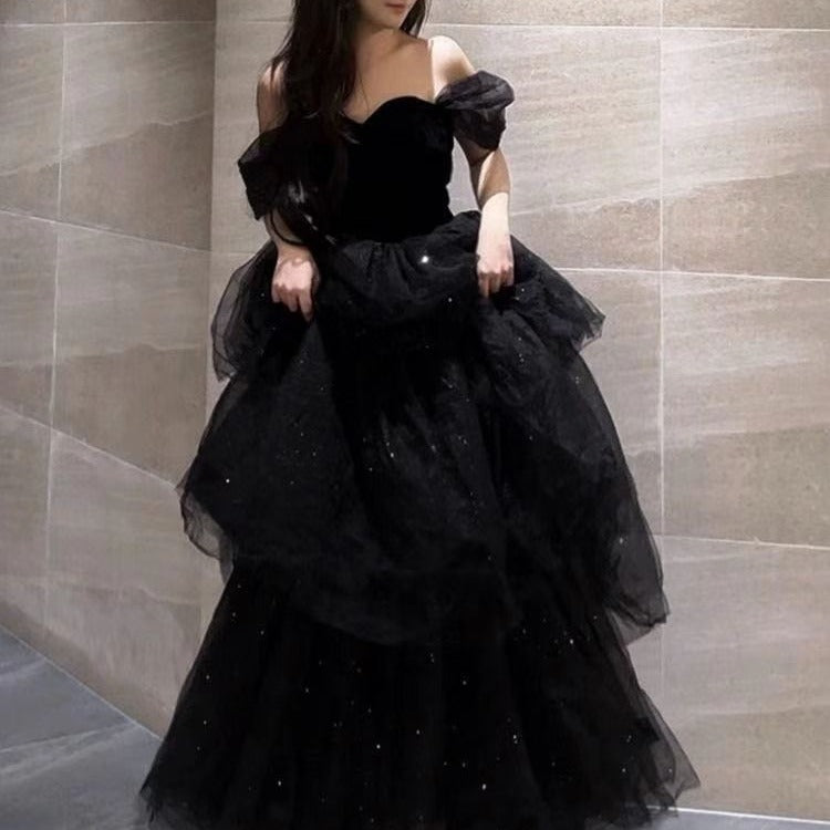 Black Pettiskirt Wedding Dress