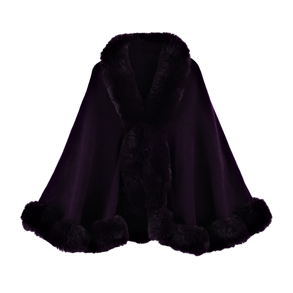 Gentle Woollen Cape