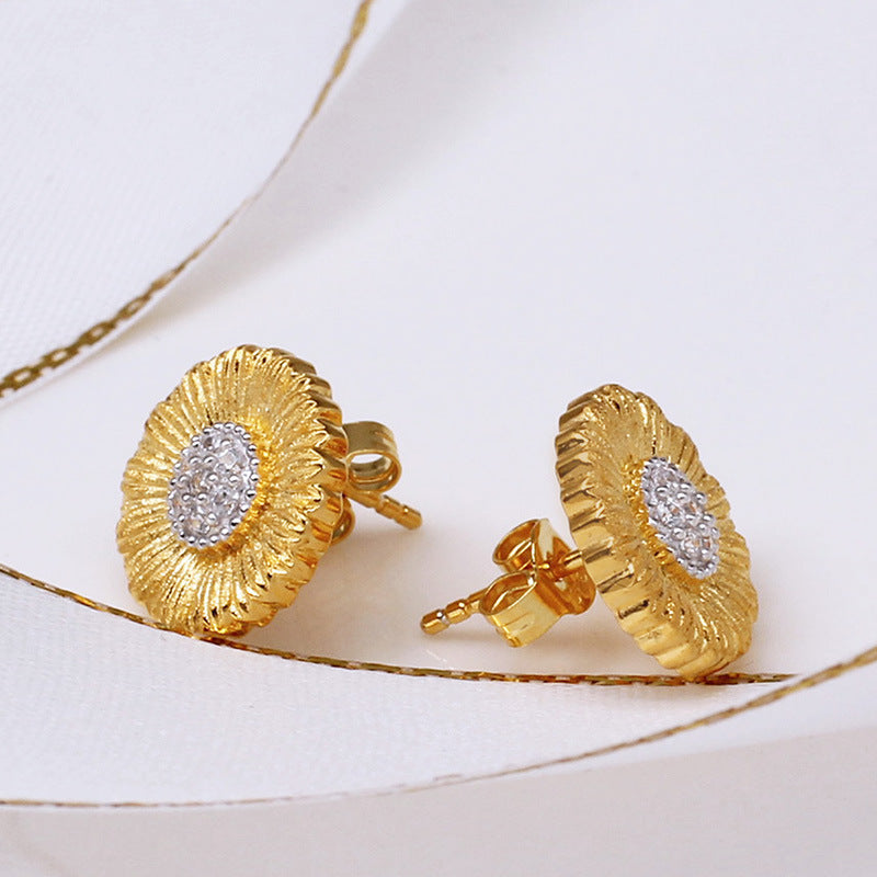 Italian Small Daisy Earrings