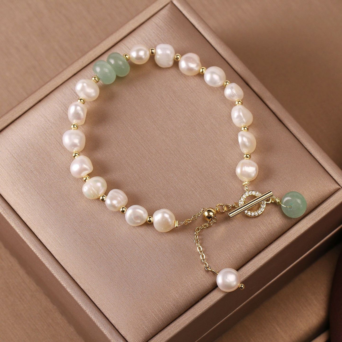 Minimalist Freshwater Pearl Bracelet